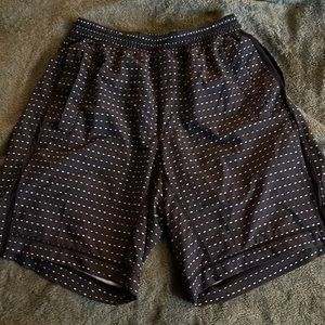 Lululemon 9” Inseam, with liner, Medium